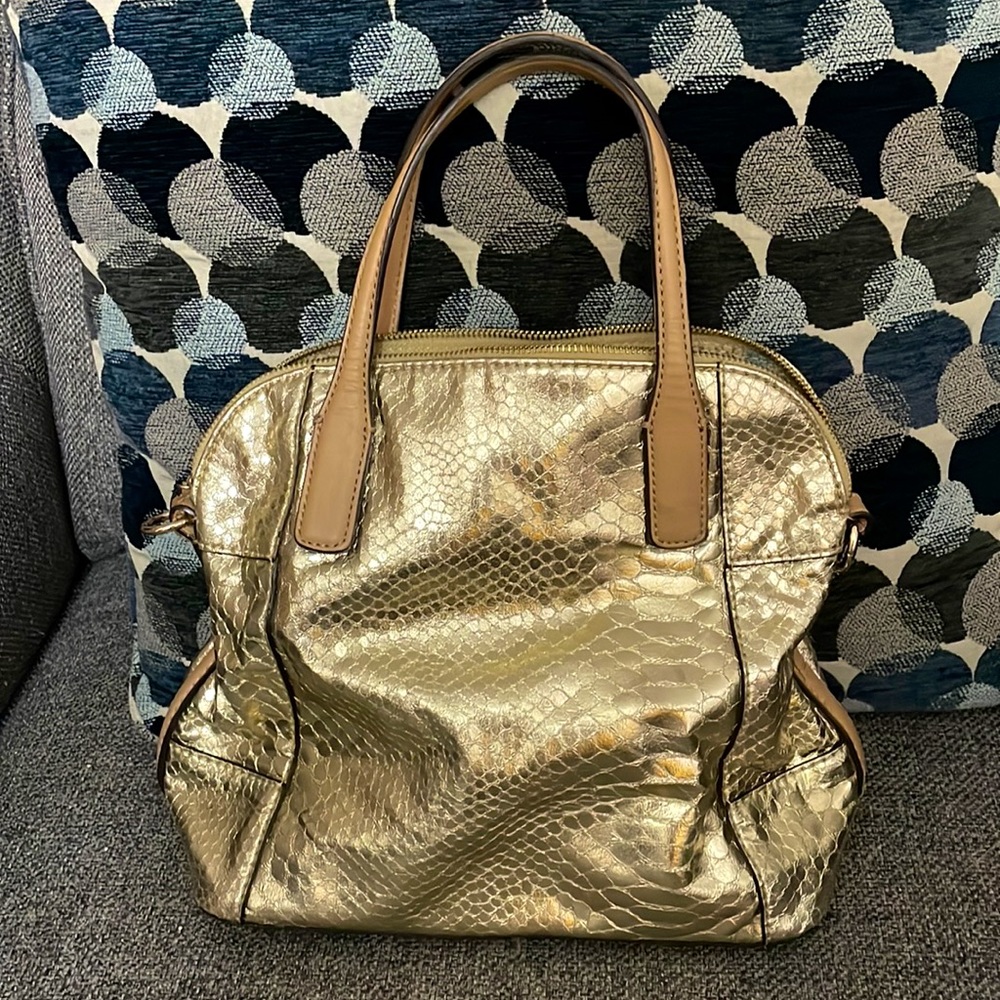 Guess Purse - Picture 2 of 4